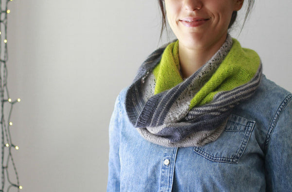 3 Color Cashmere Cowl Pattern by Joji