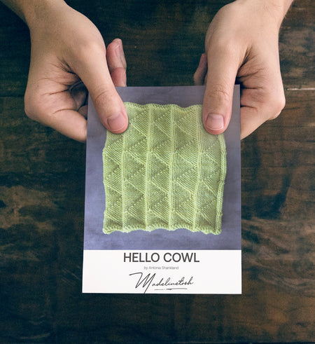 Hello Cowl pattern card
